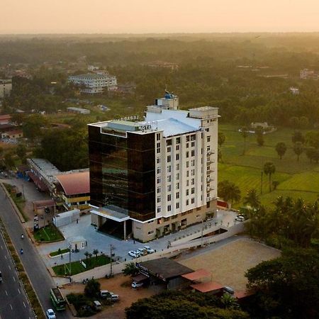 Essentia Manipal Inn Udupi Zewnętrze zdjęcie